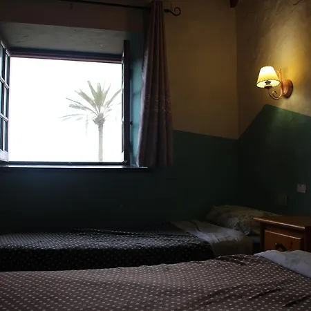 Elena's Fair House אכסניה Tesbabo