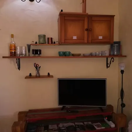 Elena's Fair House אכסניה Tesbabo