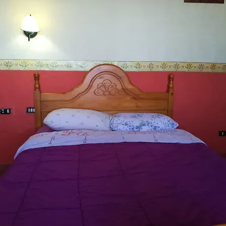 אכסניה Elena's Fair House Tesbabo